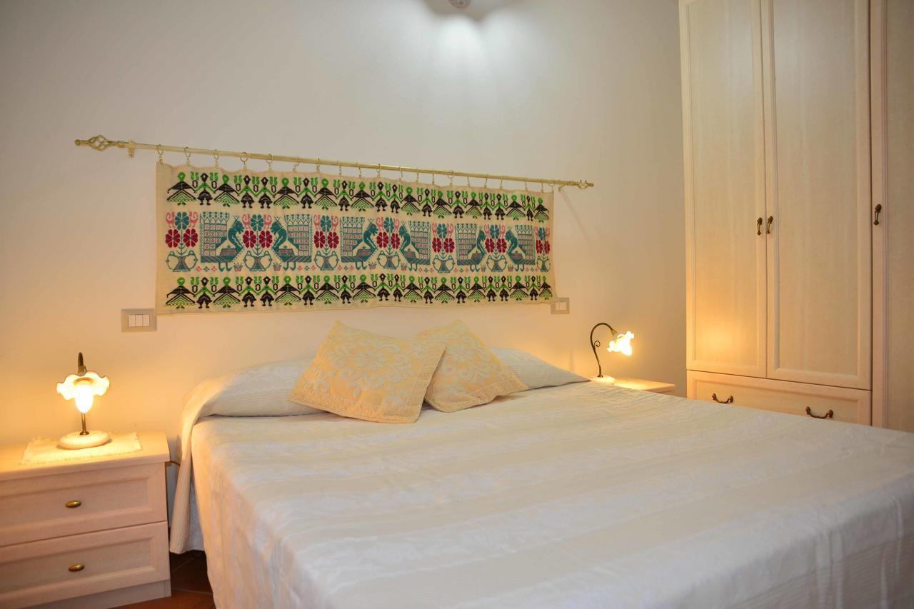 Apartamento Oleandro Lotzorai Exterior foto